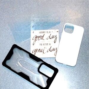 2 cellphone cases. OnePlus 9 Pro, iPhone 12 mini. Case Both Included With Sale